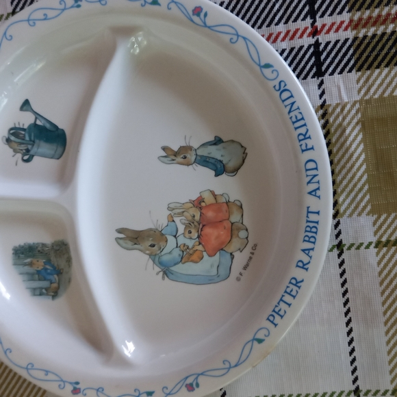 Peter Rabbit melamine baby plate - Picture 4 of 5